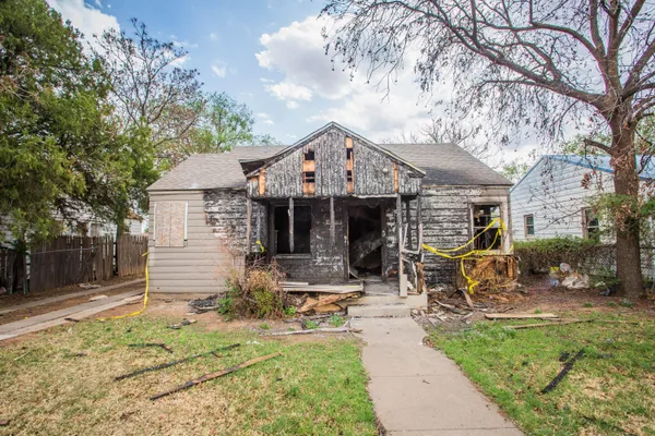 $40,000 | 1503 27th Street, Lubbock, TX 79411