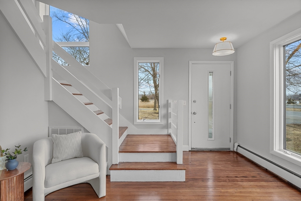 1705 Wampanoag Trail Barrington, RI 02806 - Photo 11 of 33