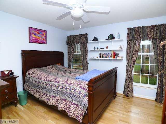 224 Epping Road Clemmons, NC 27012 - Photo 11 of 16 2nd Bedroom. Another main level Bedroom