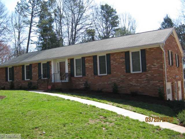 224 Epping Road Clemmons, NC 27012 - Photo 16 of 16 Exterior Front.