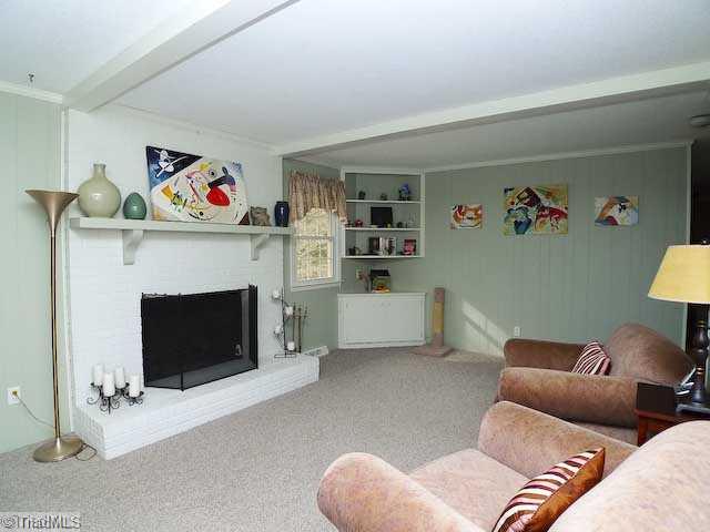 224 Epping Road Clemmons, NC 27012 - Photo 8 of 16 Den/Family/Great Room.