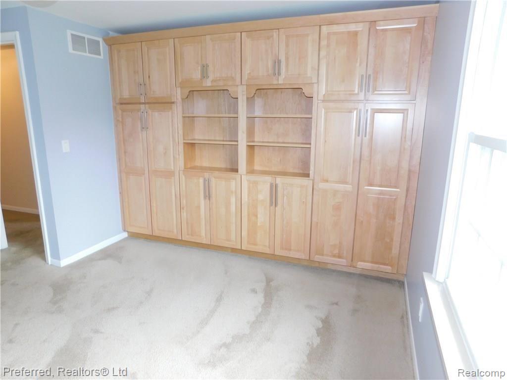 3745 Quarton Road Bloomfield Hills, MI 48302 - Photo 29 of 43 Bedroom #2 with Custom Cabinets