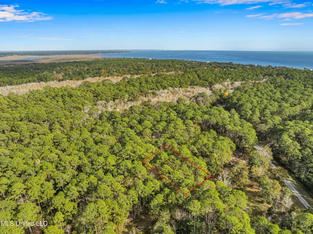 $4,000 | 0 Ash Street, Ocean Springs, MS 39564