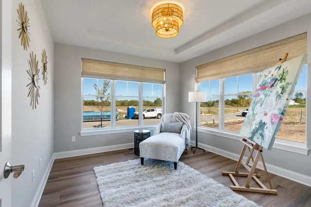 $1,199,999 | 1749 North River Road, Milwaukee, WI 53217