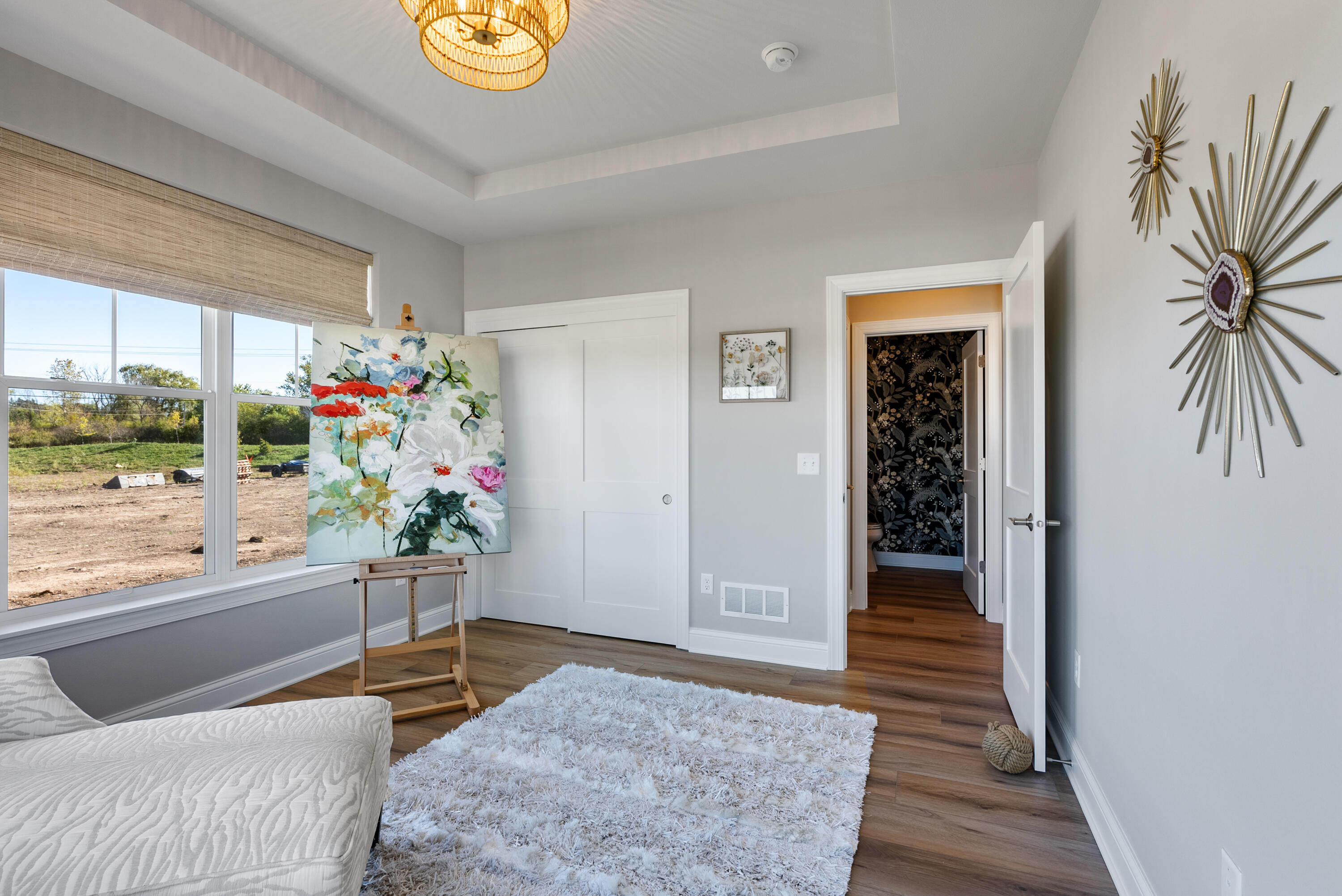 1749 North River Road Milwaukee, WI 53217 - Photo 17 of 40 Sunroom w/ closet