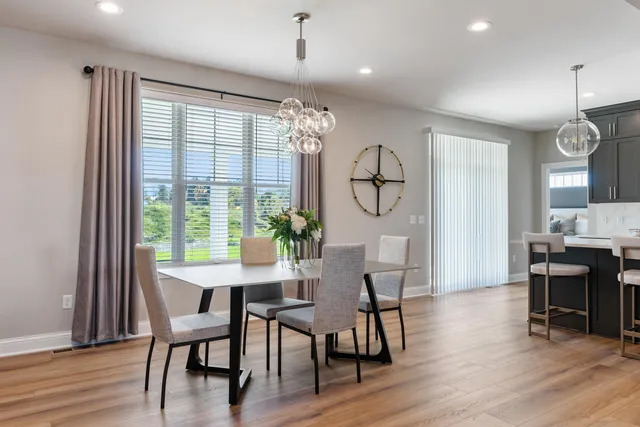 $1,199,999 | 1749 North River Road, Milwaukee, WI 53217