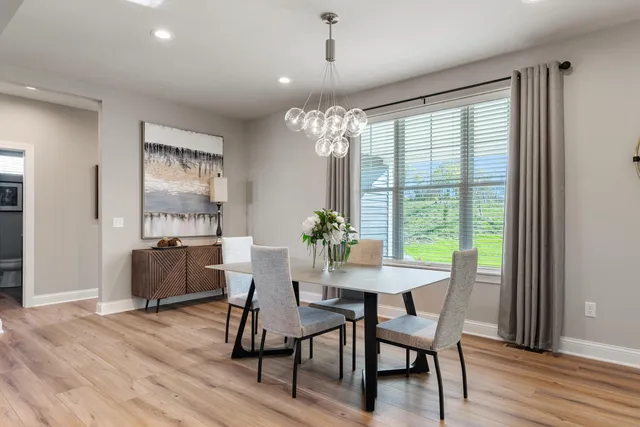 $1,199,999 | 1749 North River Road, Milwaukee, WI 53217