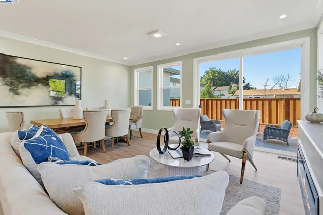 $1,850,000 | 492-494 Sunset Boulevard, Hayward, CA 94541