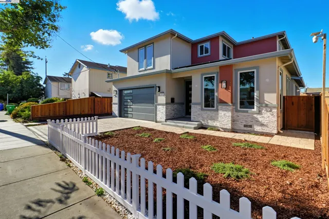 $1,850,000 | 492-494 Sunset Boulevard, Hayward, CA 94541