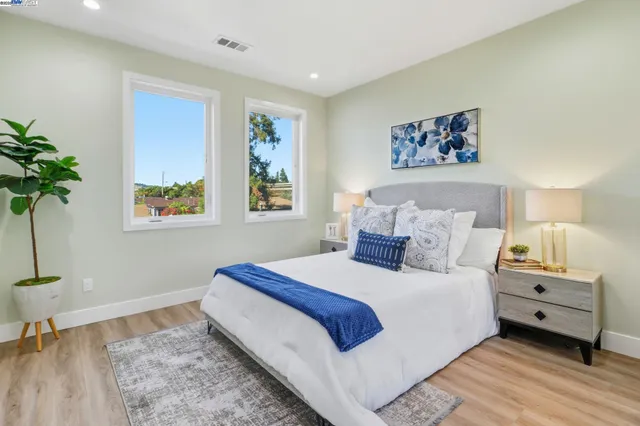 $1,850,000 | 492-494 Sunset Boulevard, Hayward, CA 94541