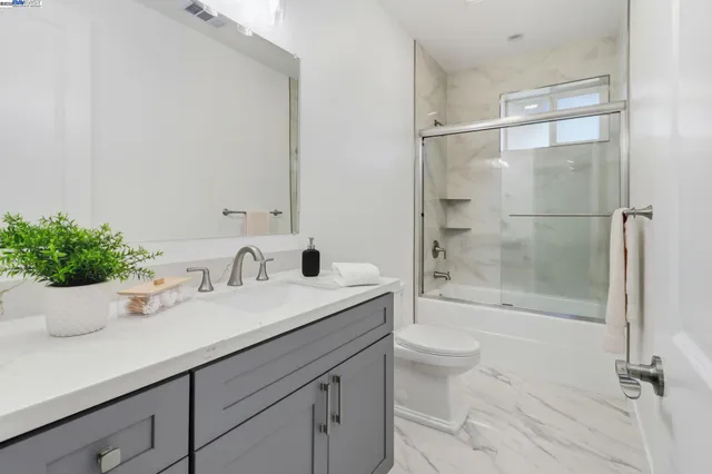 $1,850,000 | 492-494 Sunset Boulevard, Hayward, CA 94541