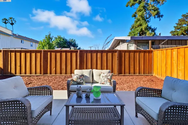 $1,850,000 | 492-494 Sunset Boulevard, Hayward, CA 94541