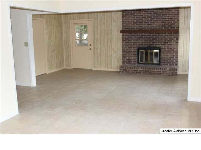 1924 Heritage Road Moody, AL 35004 - Photo 6 of 15
