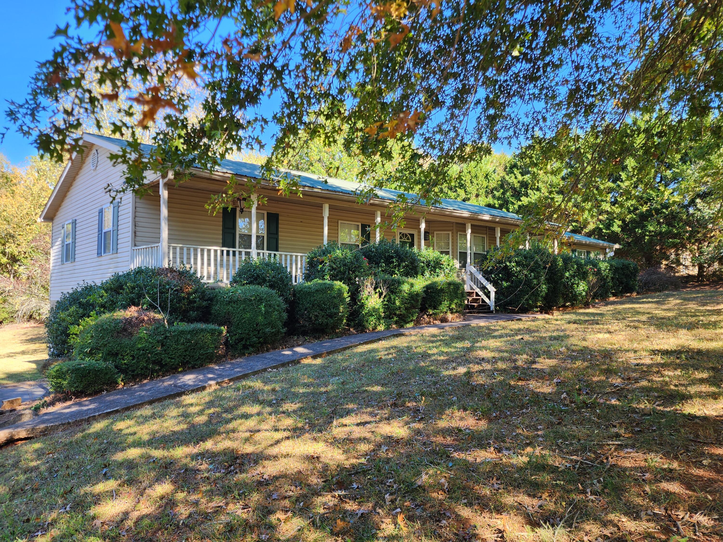 671 Hiwassee Circle Decatur, TN 37322 - Photo 1 of 34 20231018_151703