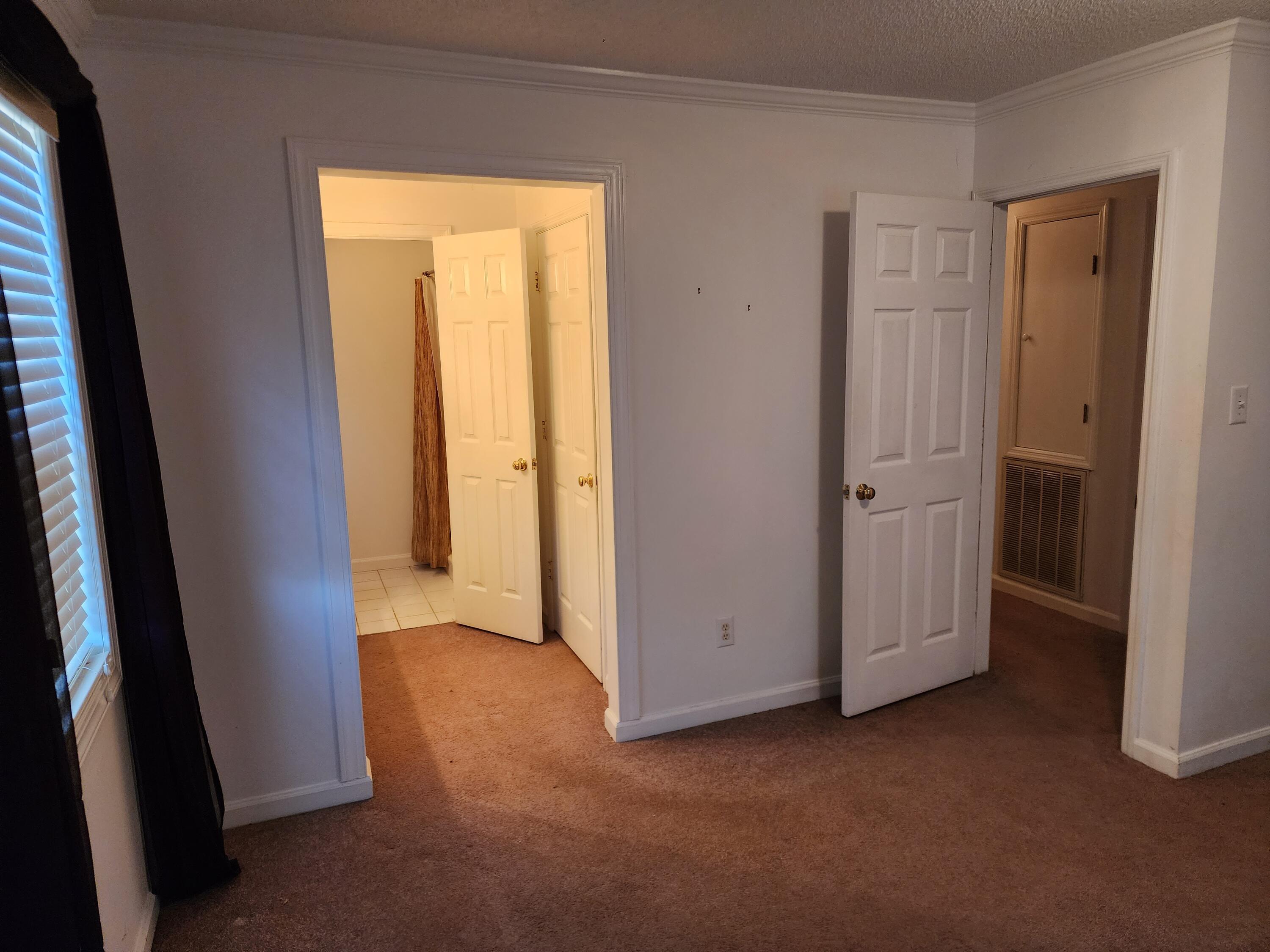 671 Hiwassee Circle Decatur, TN 37322 - Photo 18 of 34 20231018_145511