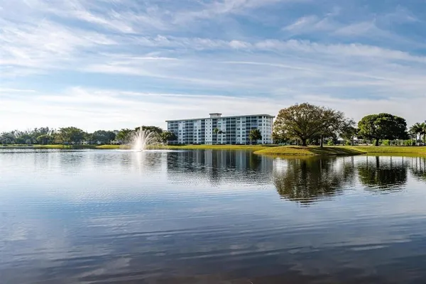 $2,100 | 3091 North Course Drive, Unit 303, Pompano Beach, FL 33069