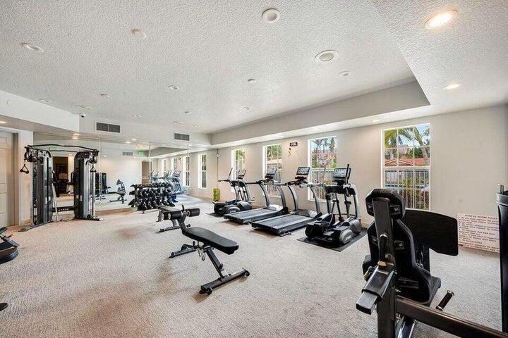 127 Arklow Avenue Jupiter, FL 33458 - Photo 37 of 39 20260512194944335728000000-o