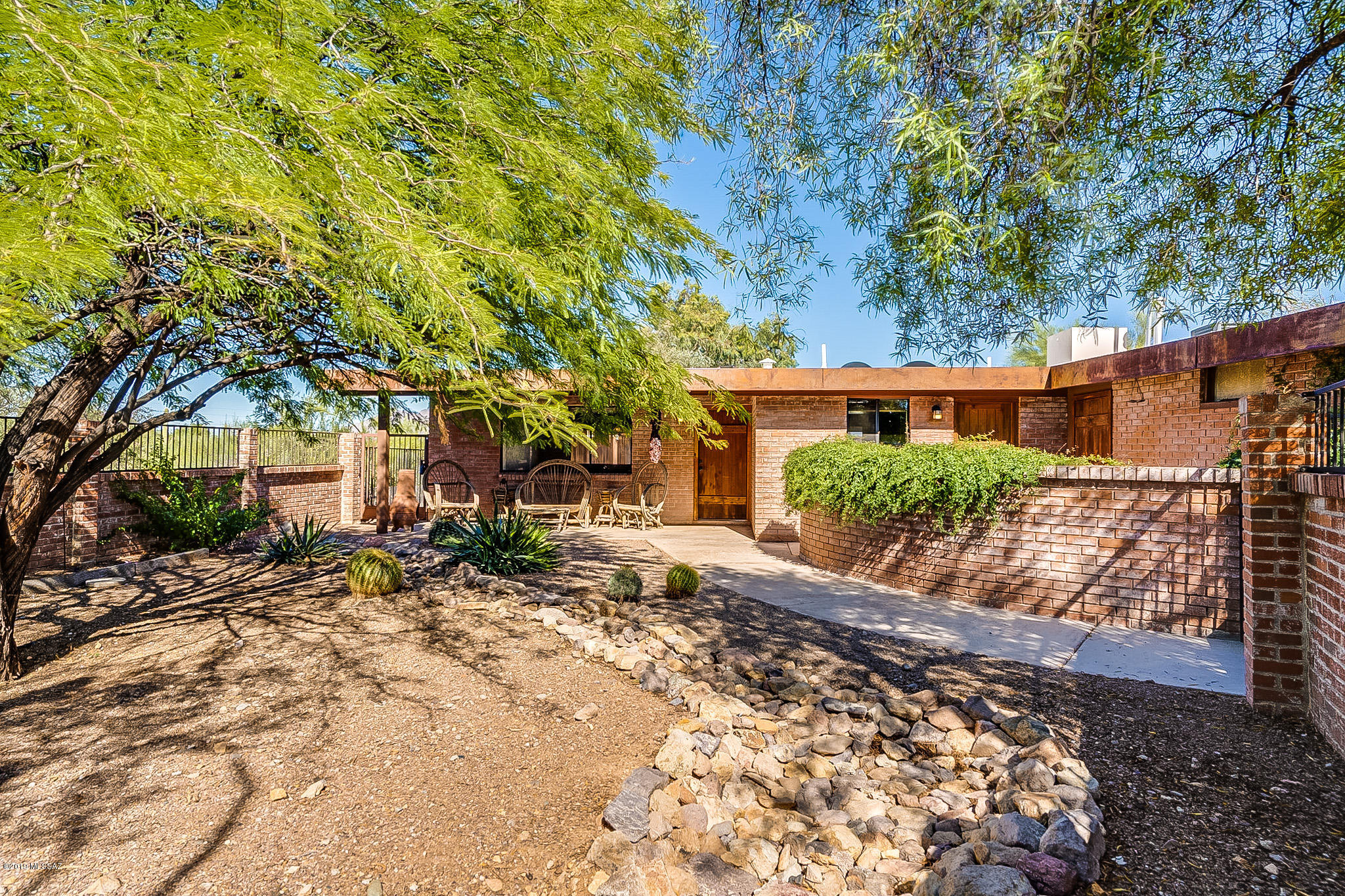 2550 North Rising Star Trail Tucson, AZ 85745 - Photo 4 of 42 Gallery Image 4