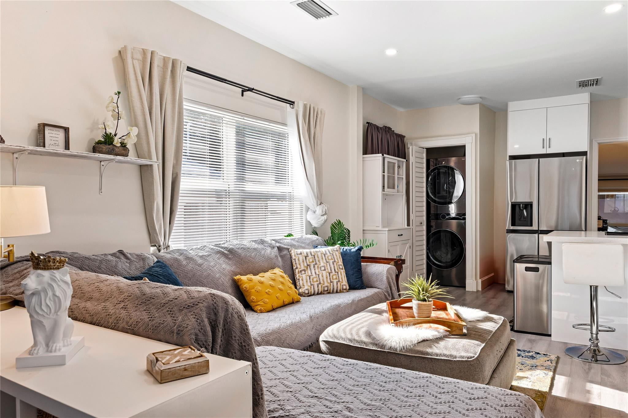 218 Southwest 7th Street Dania Beach, FL 33004 - Photo 12 of 57 Photo 12