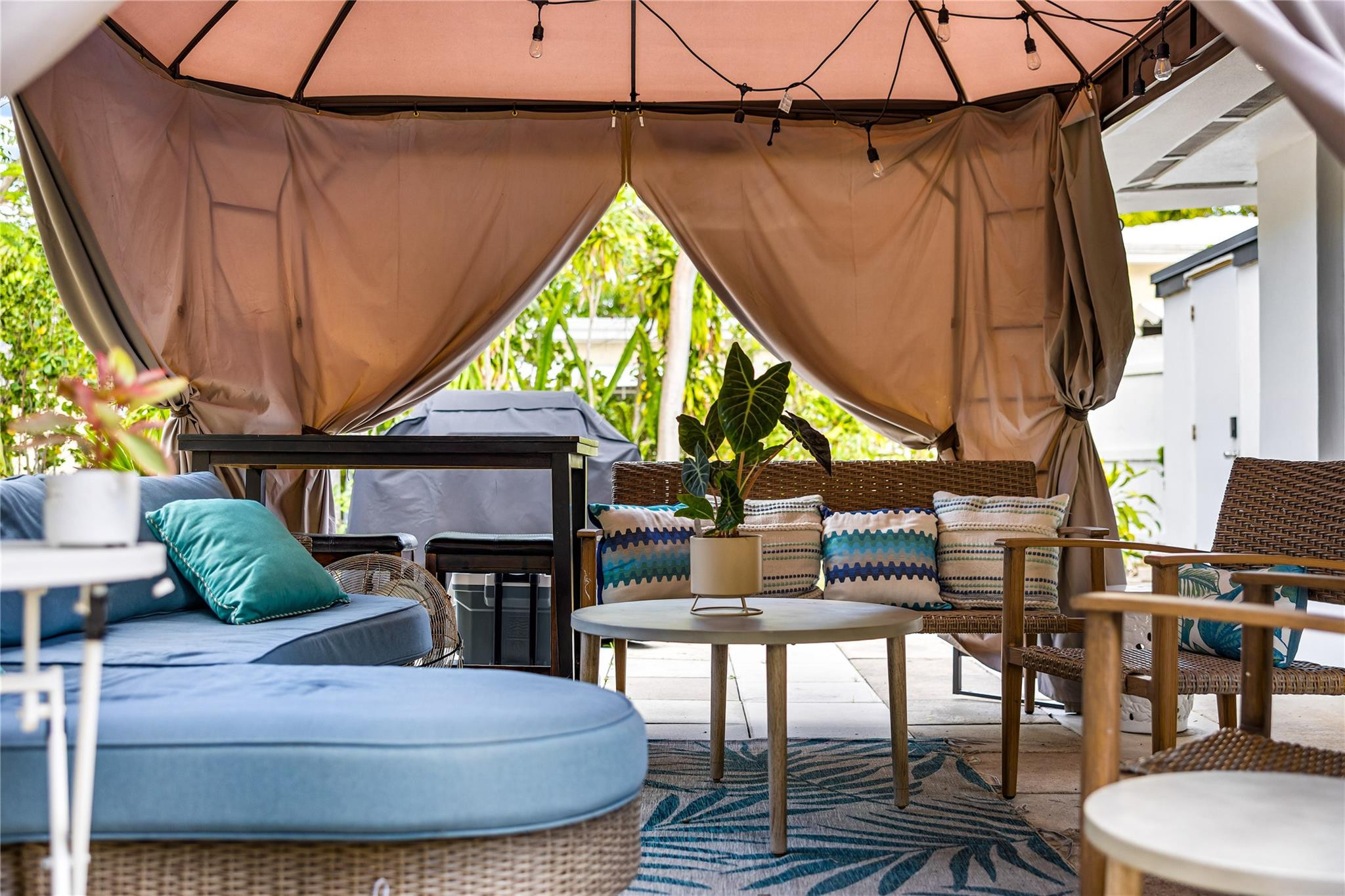 218 Southwest 7th Street Dania Beach, FL 33004 - Photo 4 of 57 Photo 4