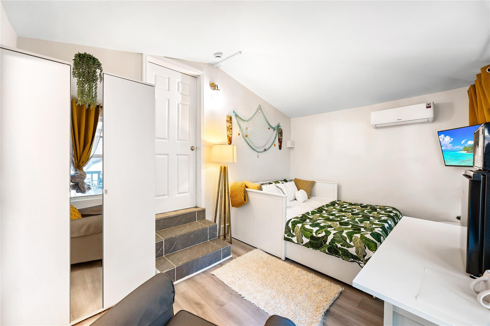 218 Southwest 7th Street Dania Beach, FL 33004 - Photo 44 of 57 Photo 46