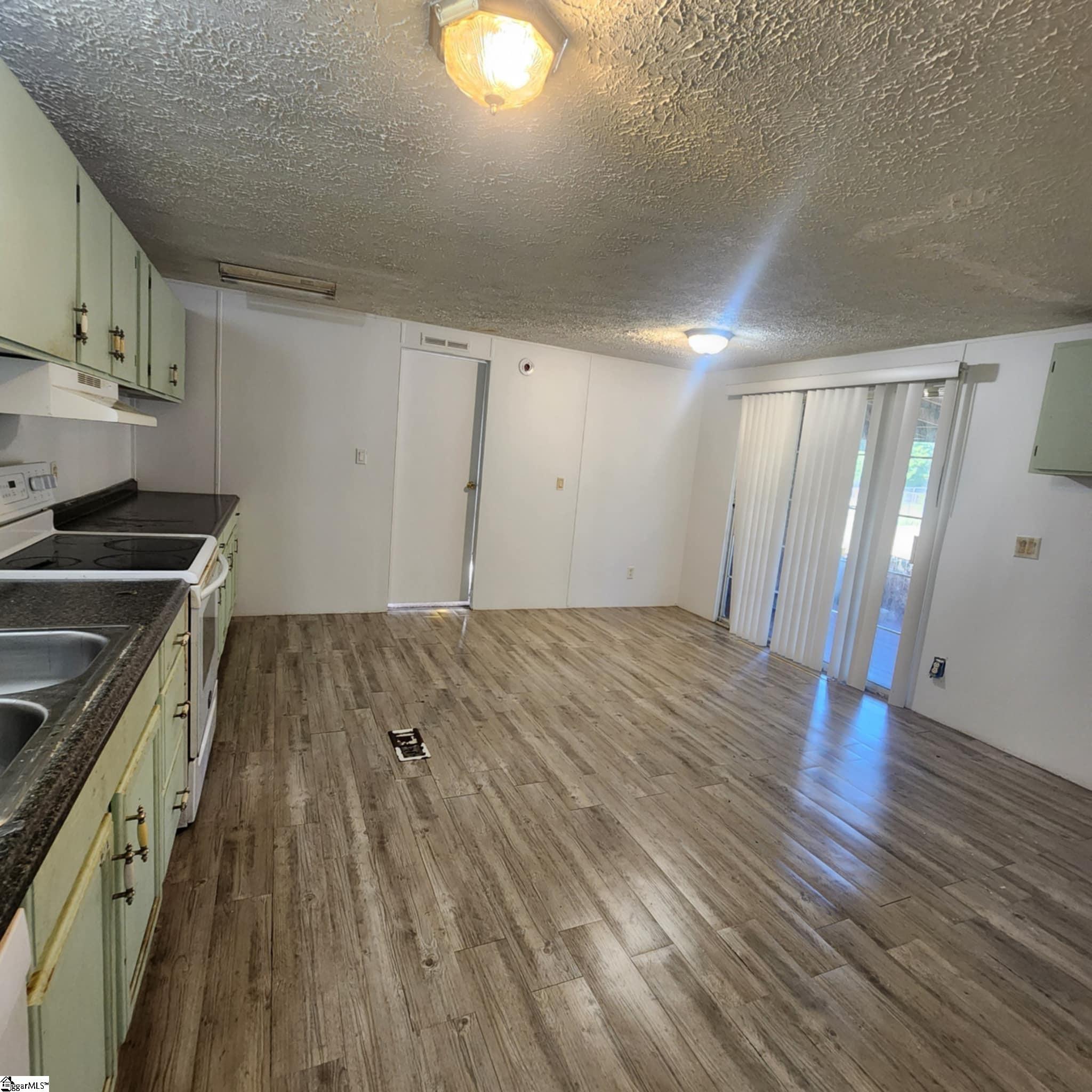 358 Goldsmith Road Simpsonville, SC 29681 - Photo 6 of 10 Gallery Image 6