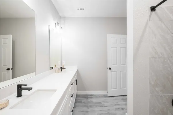 $1,450 | 2101 Reinke Road, Unit 8111, Waller, TX 77484