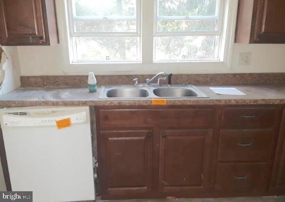 352 Meany Road Wrightstown, NJ 08562 - Photo 10 of 17