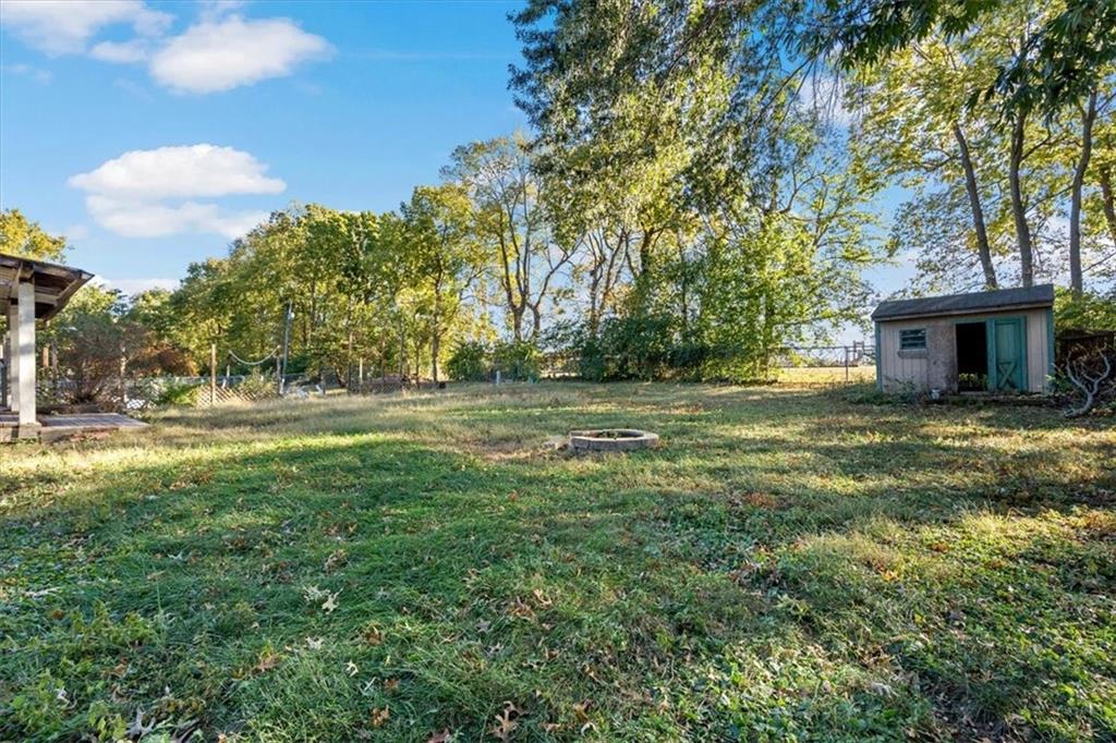 16405 Spring Valley Road Belton, MO 64012 - Photo 15 of 16