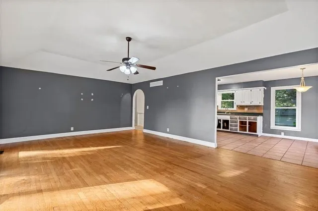 $265,000 | 16405 Spring Valley Road, Belton, MO 64012