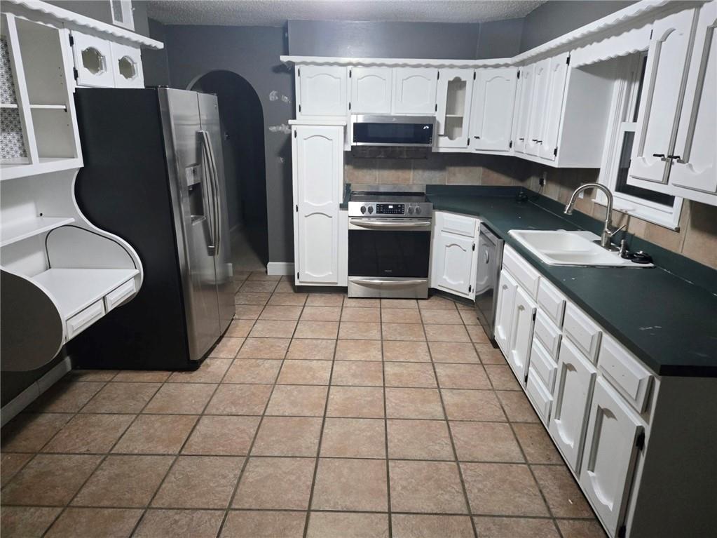 16405 Spring Valley Road Belton, MO 64012 - Photo 5 of 16