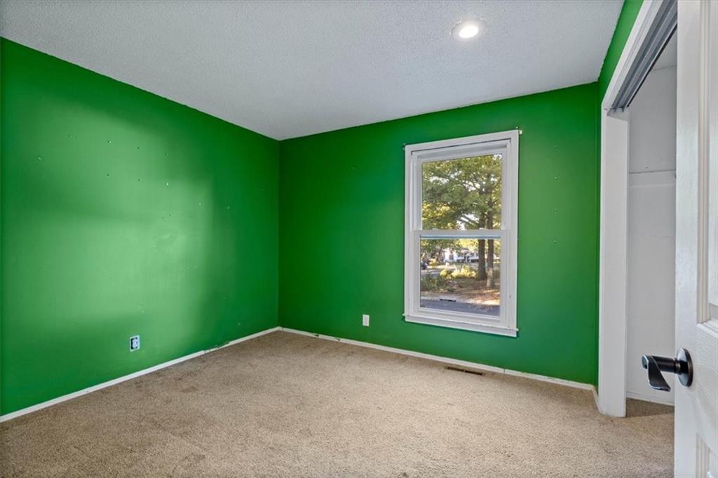 16405 Spring Valley Road Belton, MO 64012 - Photo 6 of 16