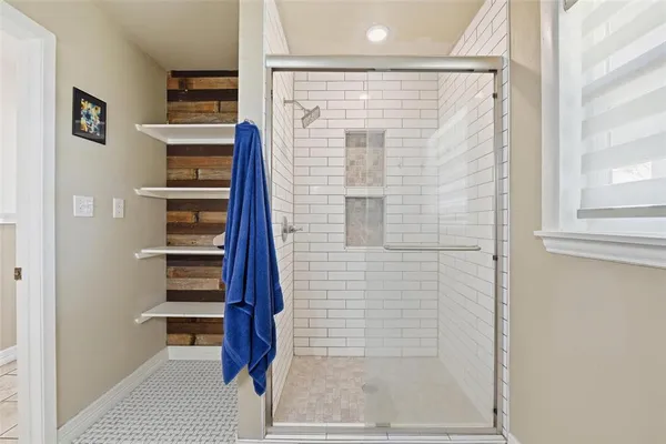 $569,900 | 379 Private Road, Unit 4650, Boyd, TX 76023