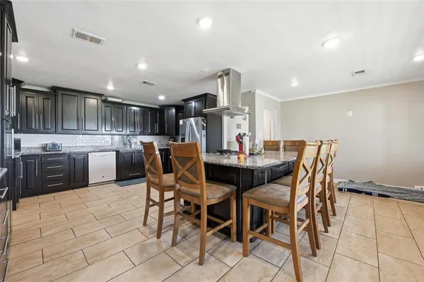 $569,900 | 379 Private Road, Unit 4650, Boyd, TX 76023