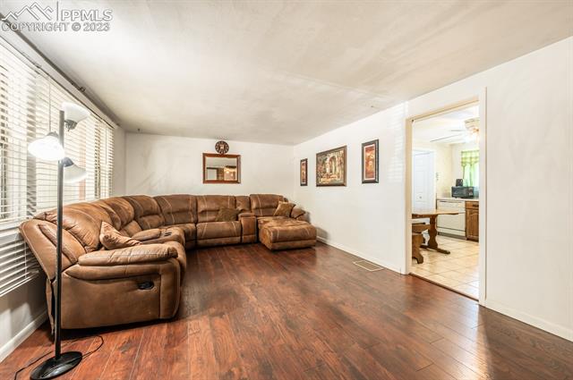 1716 Comanche Road Pueblo, CO 81001 - Photo 6 of 11