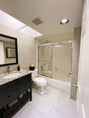 $2,050 | 1605 Abaco Drive, Unit C4, Coconut Creek, FL 33066