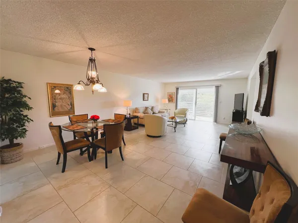 $2,050 | 1605 Abaco Drive, Unit C4, Coconut Creek, FL 33066