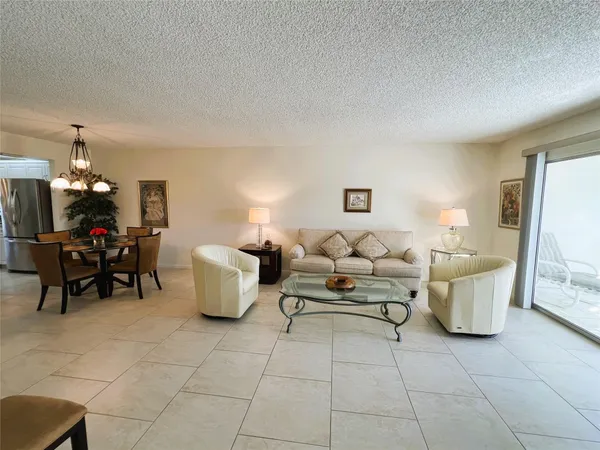 $2,050 | 1605 Abaco Drive, Unit C4, Coconut Creek, FL 33066