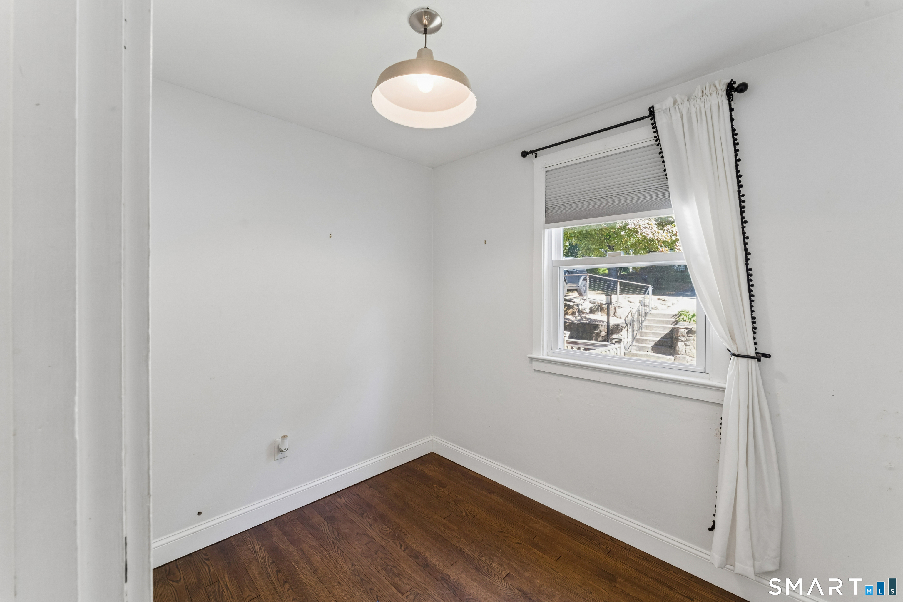 18 Southgate Road Trumbull, CT 06611 - Photo 13 of 30 Gallery Image 13