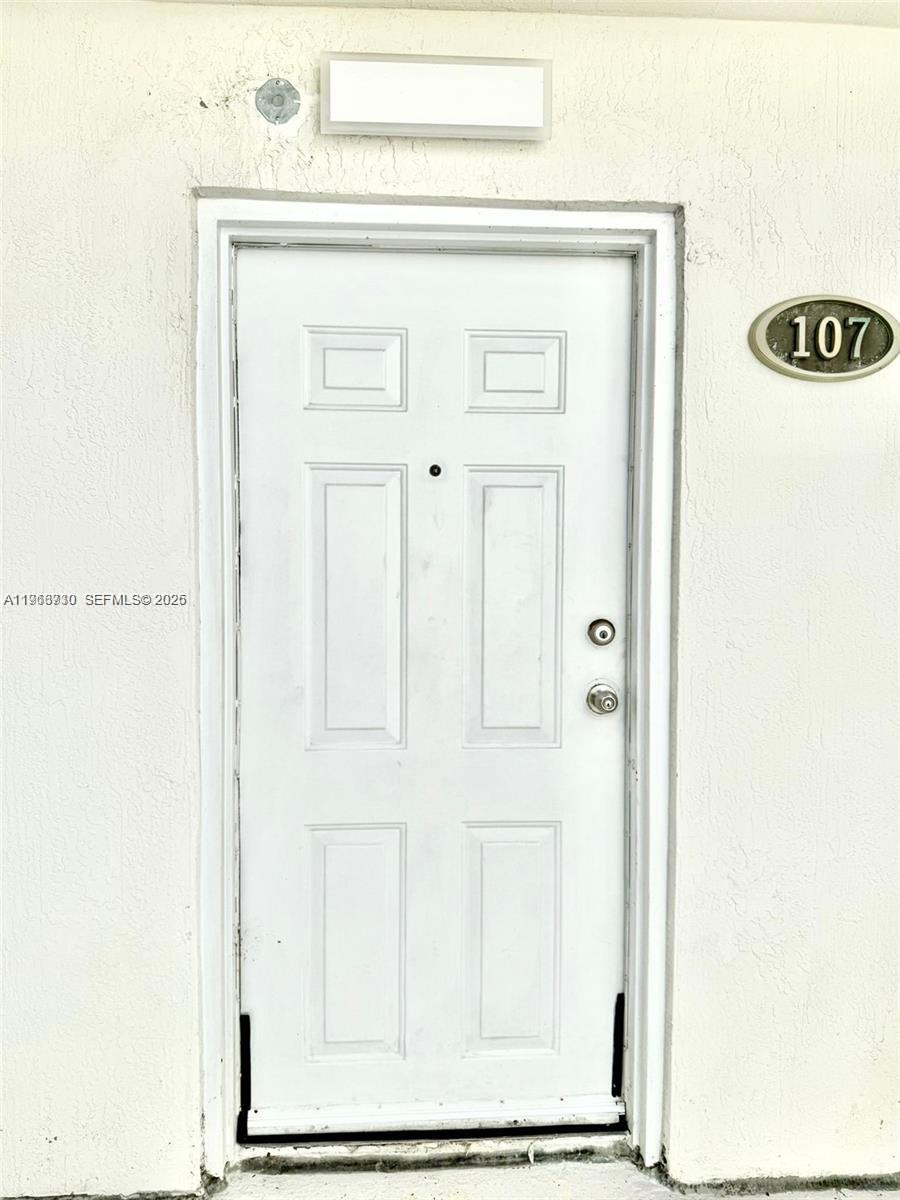 630 85th Street, Unit 107 Miami Beach, FL 33141 - Photo 5 of 18