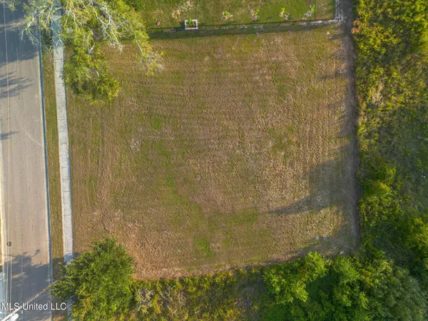 $60,000 | 133 Markham Drive, Long Beach, MS 39560