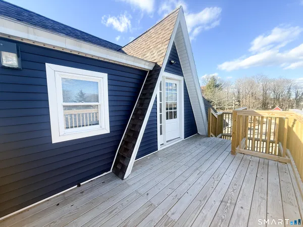 $1,950 | 55 Channing Street, Unit 3, New London, CT 06320