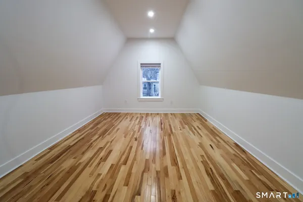 $1,950 | 55 Channing Street, Unit 3, New London, CT 06320