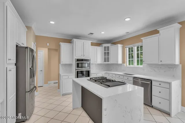 $1,329,999 | 22 Forest Lane, Monroe Township, NJ 08831