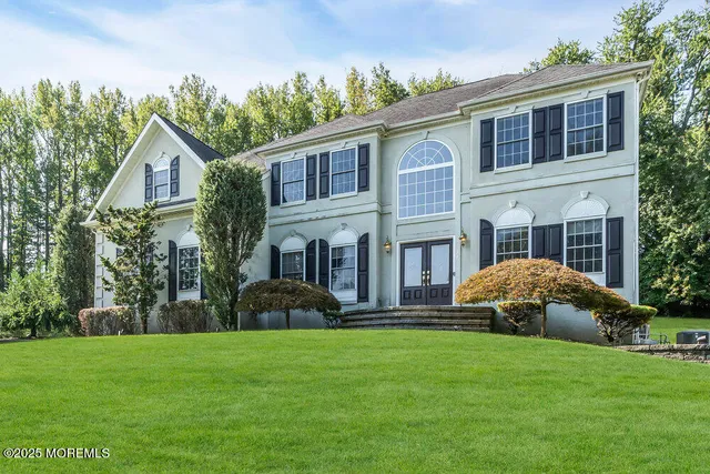 $1,329,999 | 22 Forest Lane, Monroe Township, NJ 08831