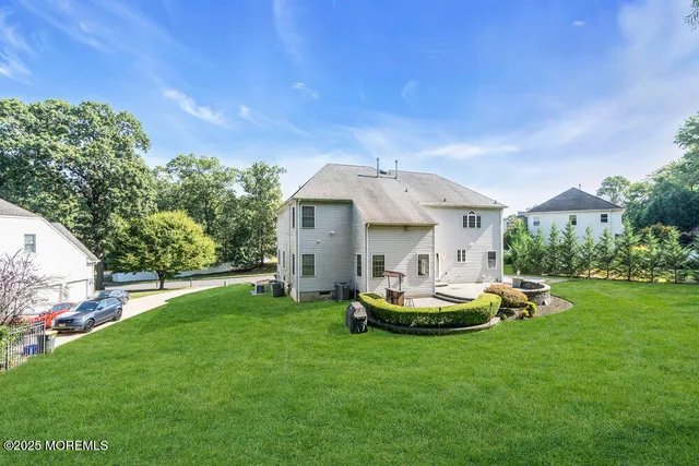 $1,329,999 | 22 Forest Lane, Monroe Township, NJ 08831