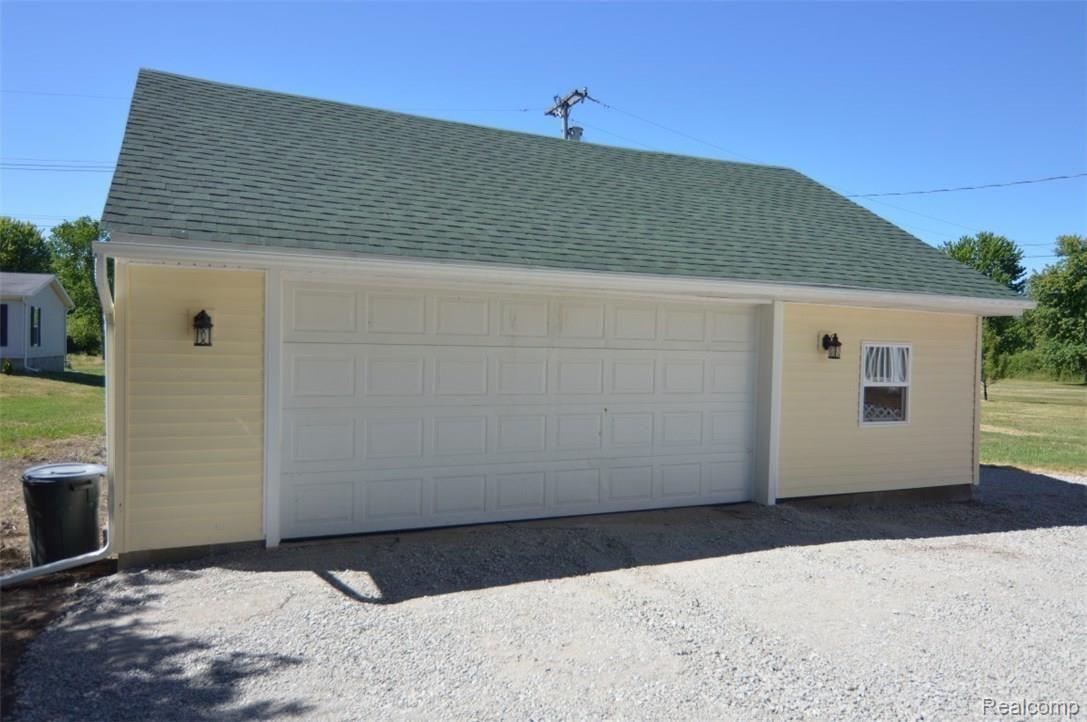 7795 Broadbridge Road Fair Haven, MI 48023 - Photo 10 of 16 DSC_4400.JPG