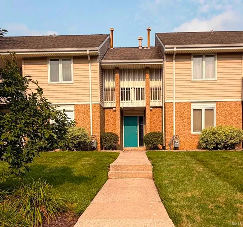 $143,900 | 5665 South Wayne Avenue, Unit D, Fort Wayne, IN 46807