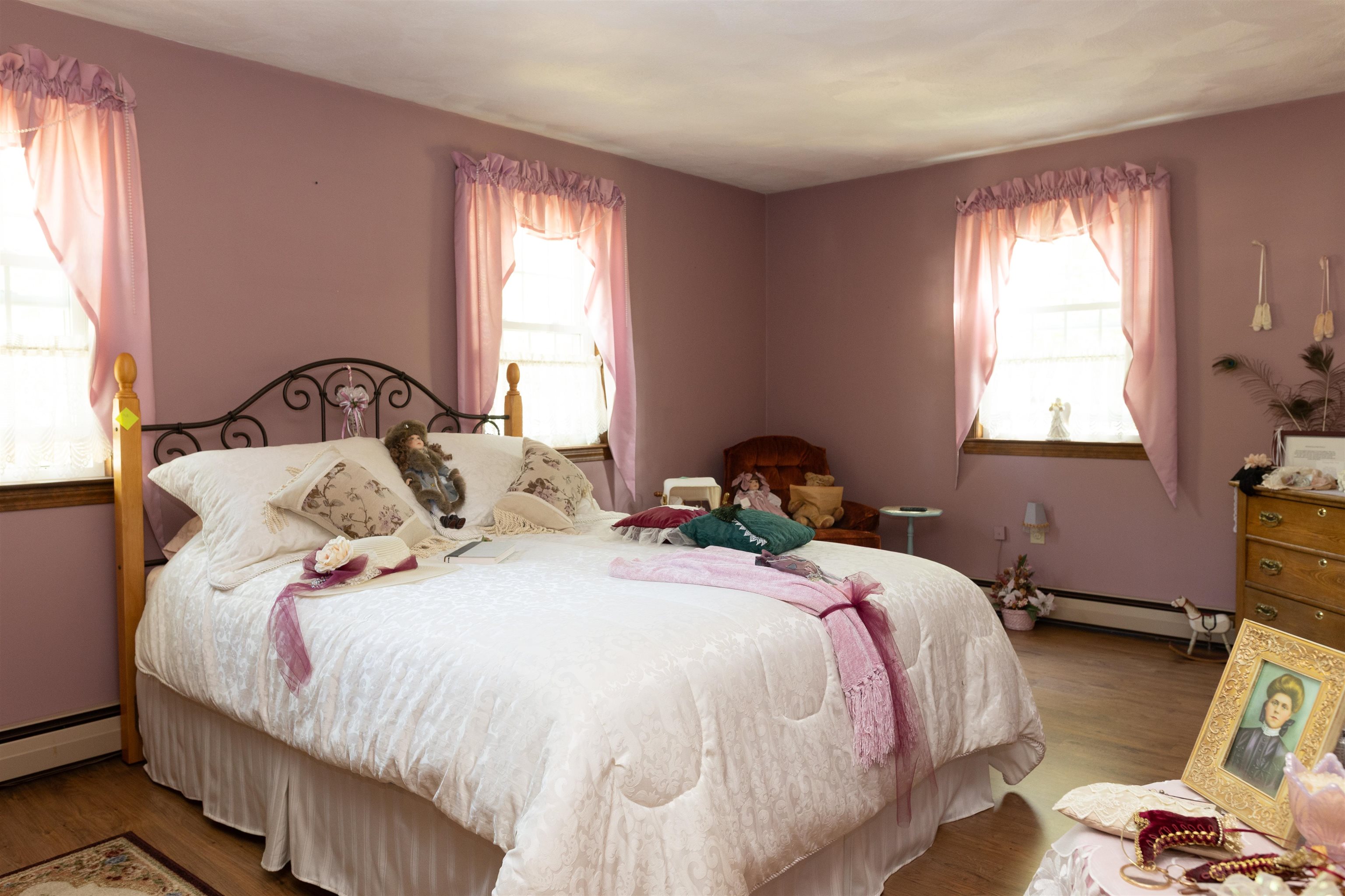 7 Cardinal Road Windham, NH 03087 - Photo 15 of 28