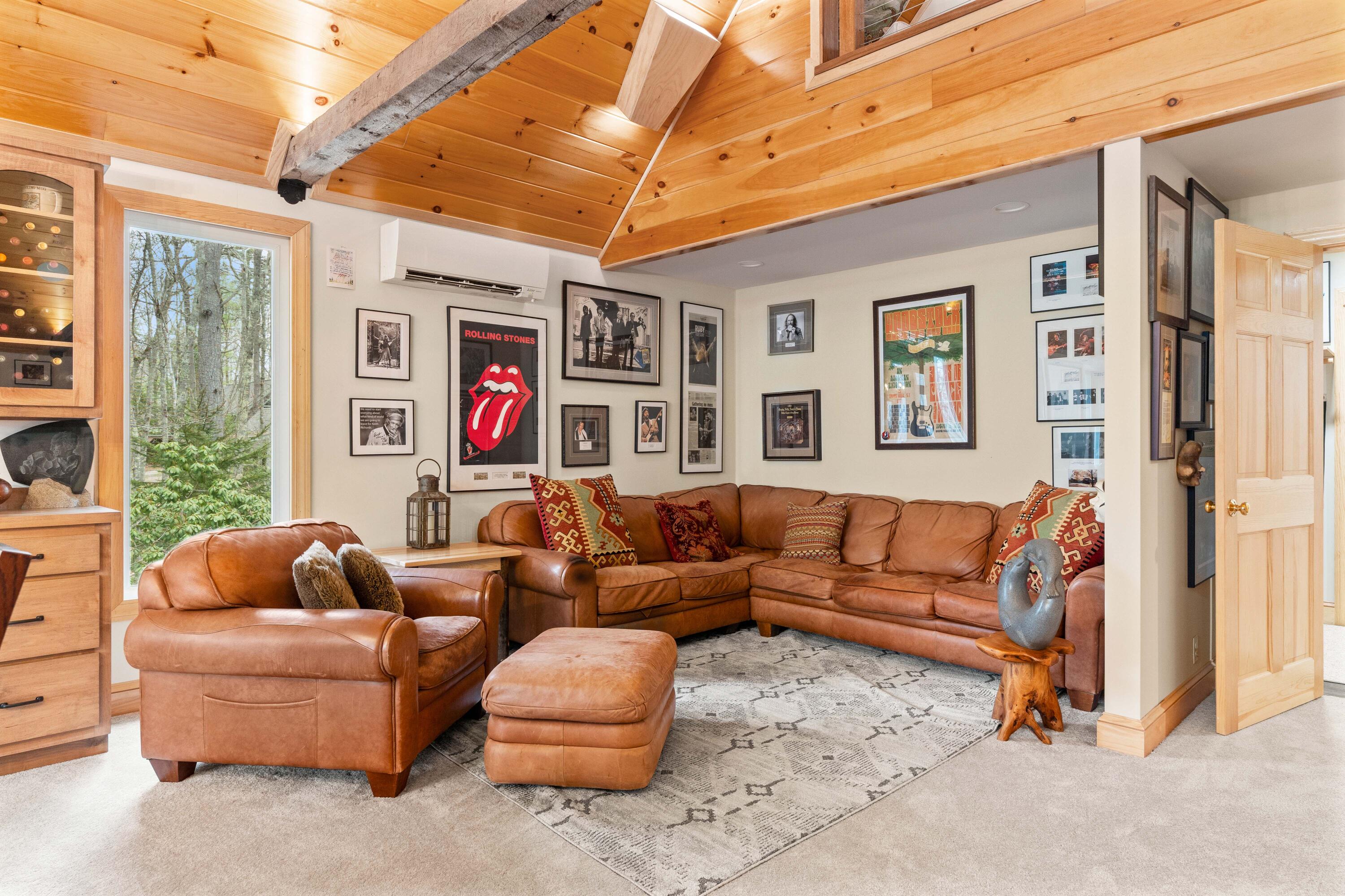54 Stonetree Road Arrowsic, ME 04530 - Photo 23 of 52 great-room-back-seating-54-stonetree-roa